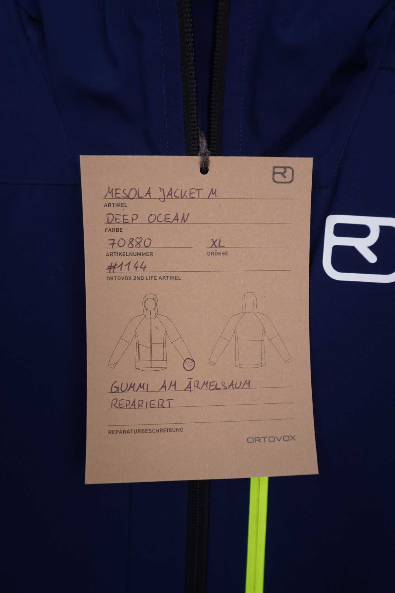 MESOLA JACKET