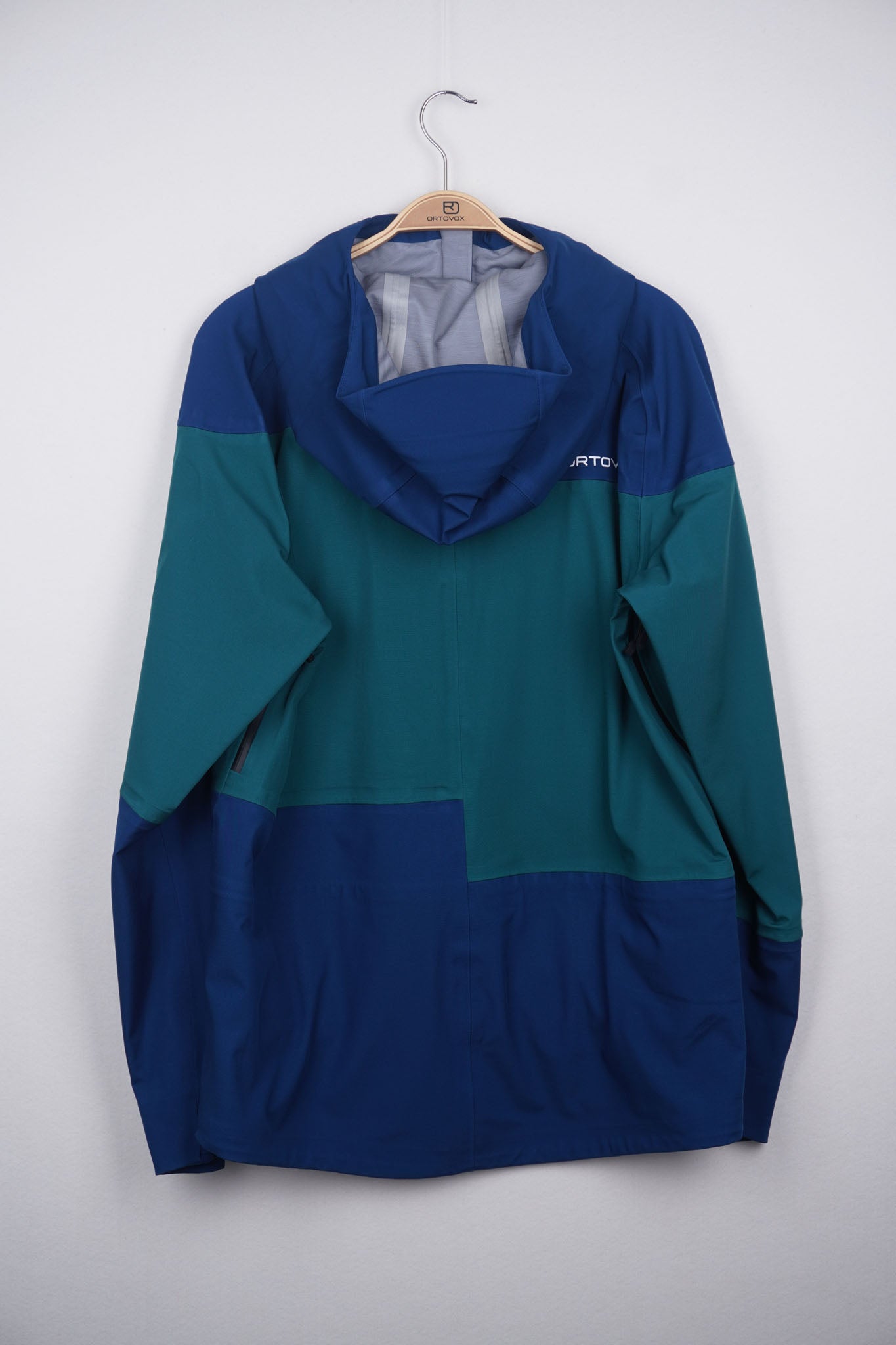 3L GUARDIAN SHELL JACKET